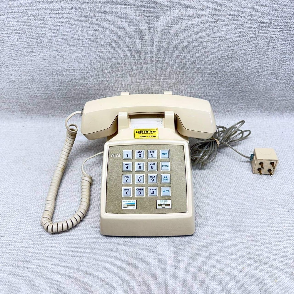 Vintage AT&T CS2500DMGH Push Button Desk Phone Almond Beige Landline Telephone